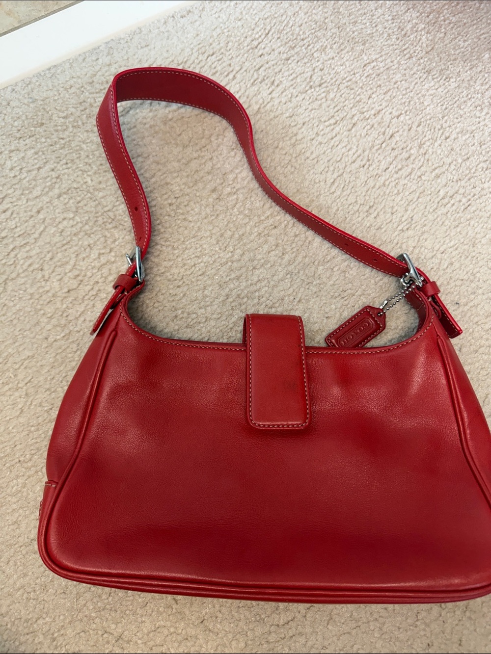 Vintage Coach Hamptons Hobo 7789 Red Leather GUC